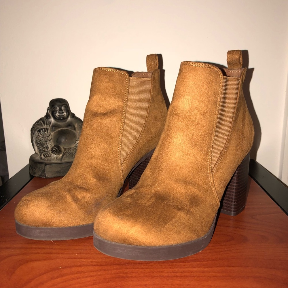boots - Picture 5 of 7
